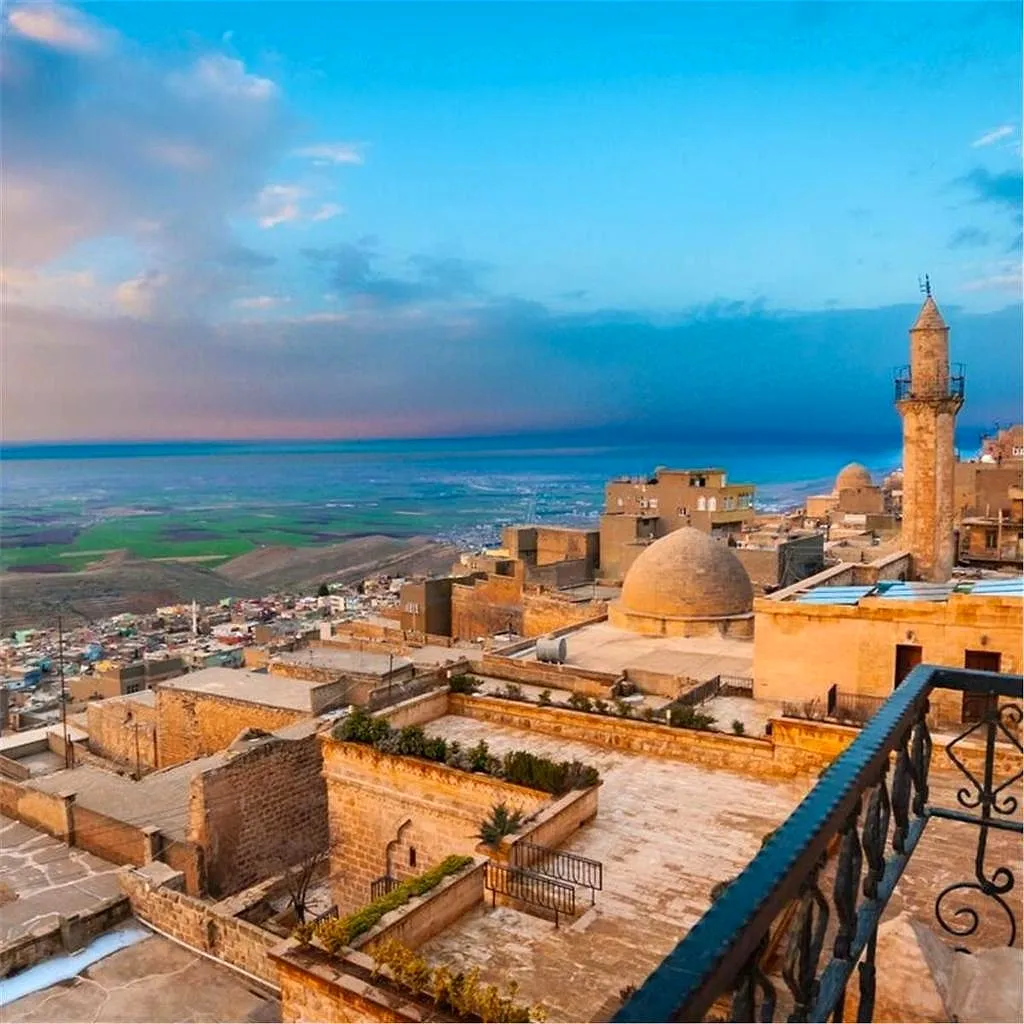 Stone houses and minarets of Mardin above the Mesopotamian plain