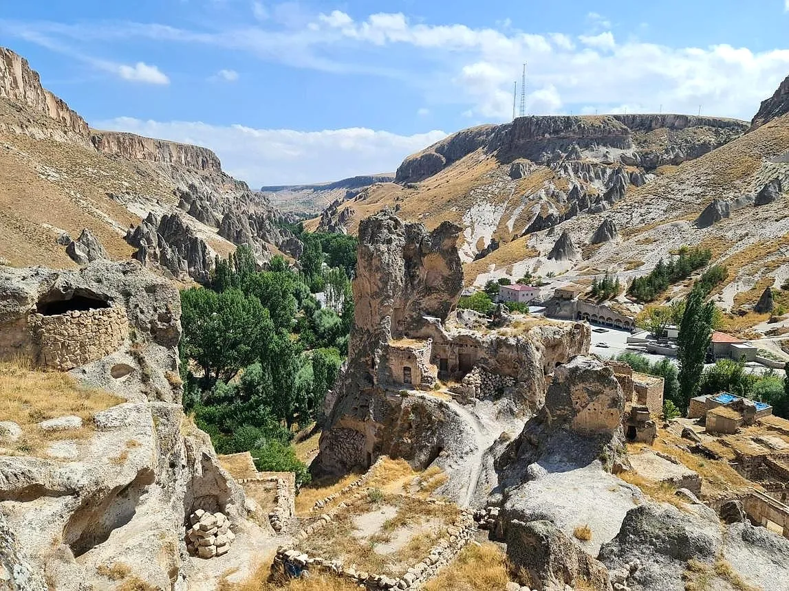 Rock formations and cave dwellings in Soğanlı Valley